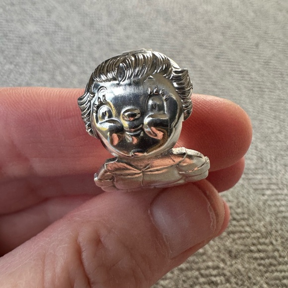 Campbells Girl Spoon Ring - Picture 6 of 12